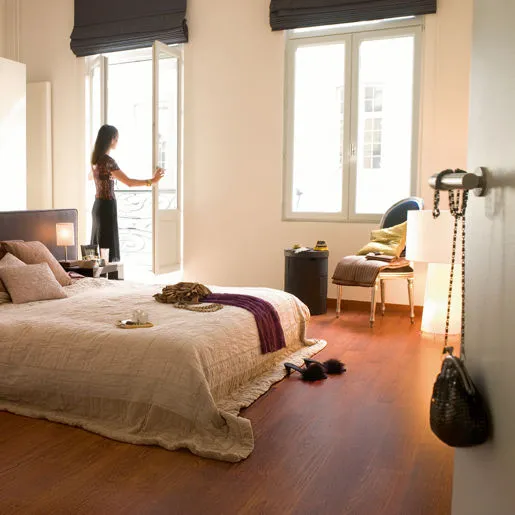 EL996_Interior01-B2B Square XL